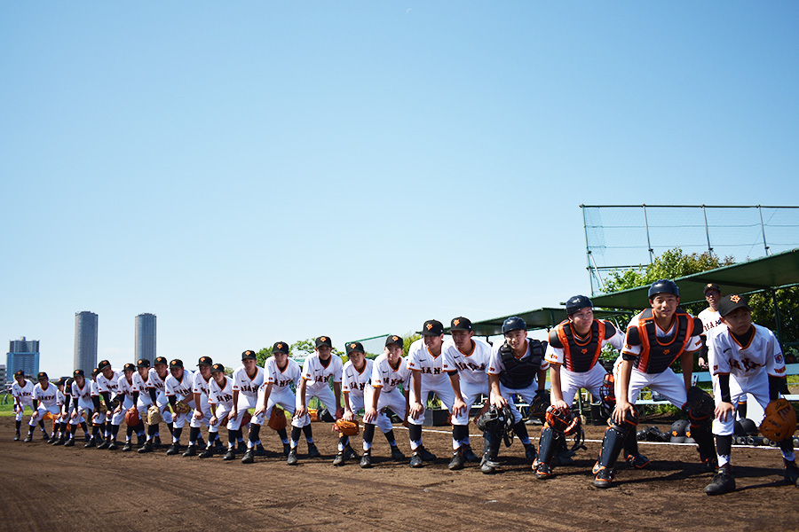 初の対外試合に臨んだ巨人の中学生硬式チームU15「多摩川ボーイズ」【写真：高橋幸司】
