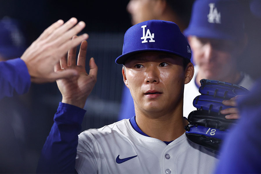 Dバックス戦に登板したドジャース・山本由伸【写真：Getty Images】