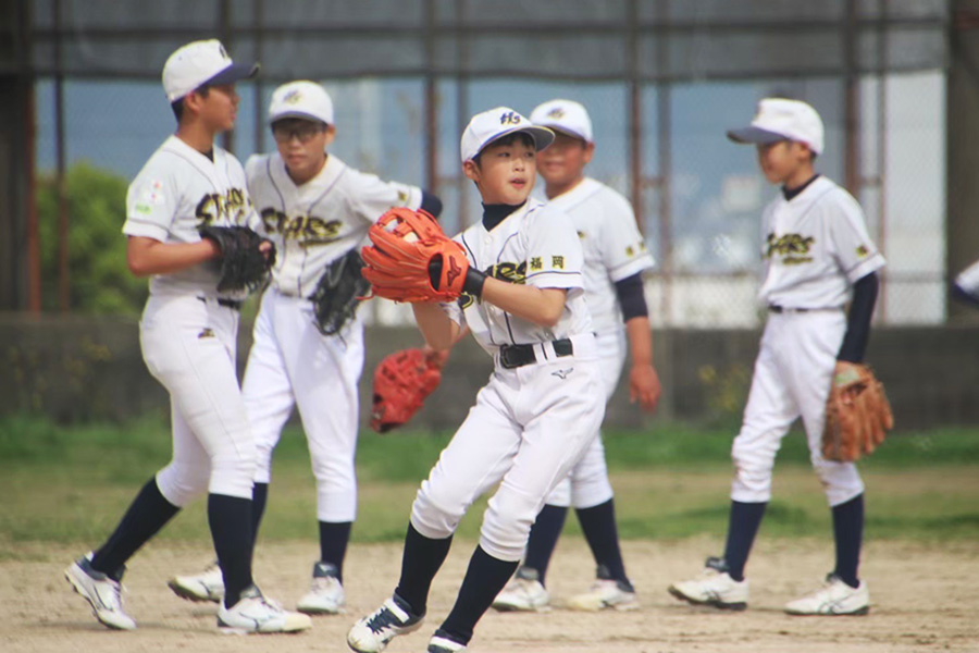 北九州市の学童野球チーム「ひびきのスターズ」【写真：チーム提供】