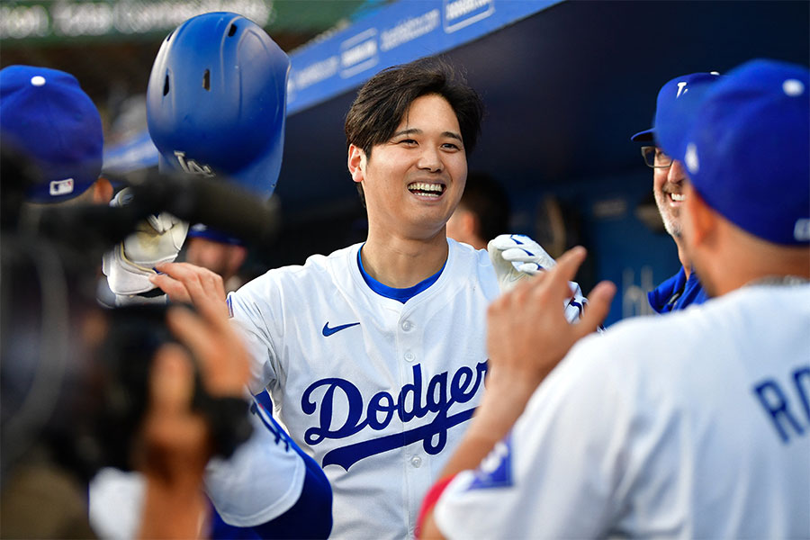 レンジャーズ戦で17号を放ったドジャース・大谷翔平【写真：ロイター】