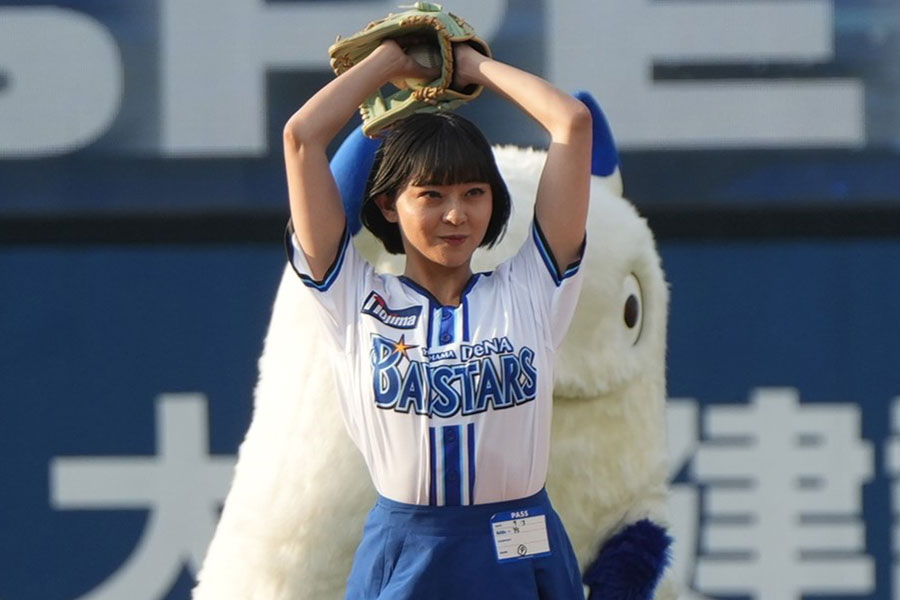 スピードガンコンテストを行った元プロ野球チアの宇野乃さらささん【写真：編集部】