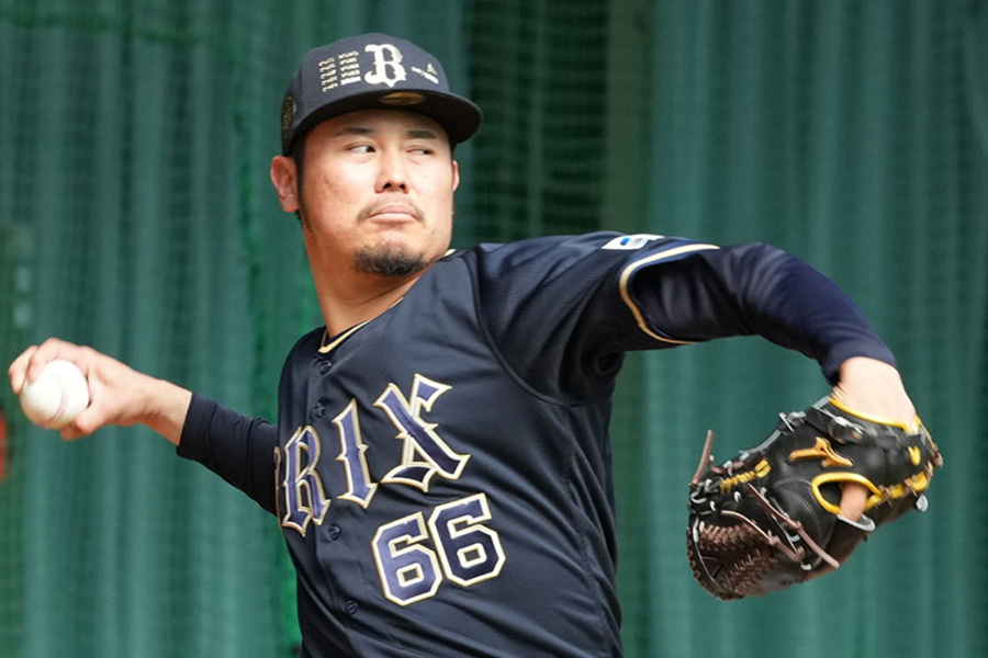 オリックス・鈴木博志【写真：小林靖】