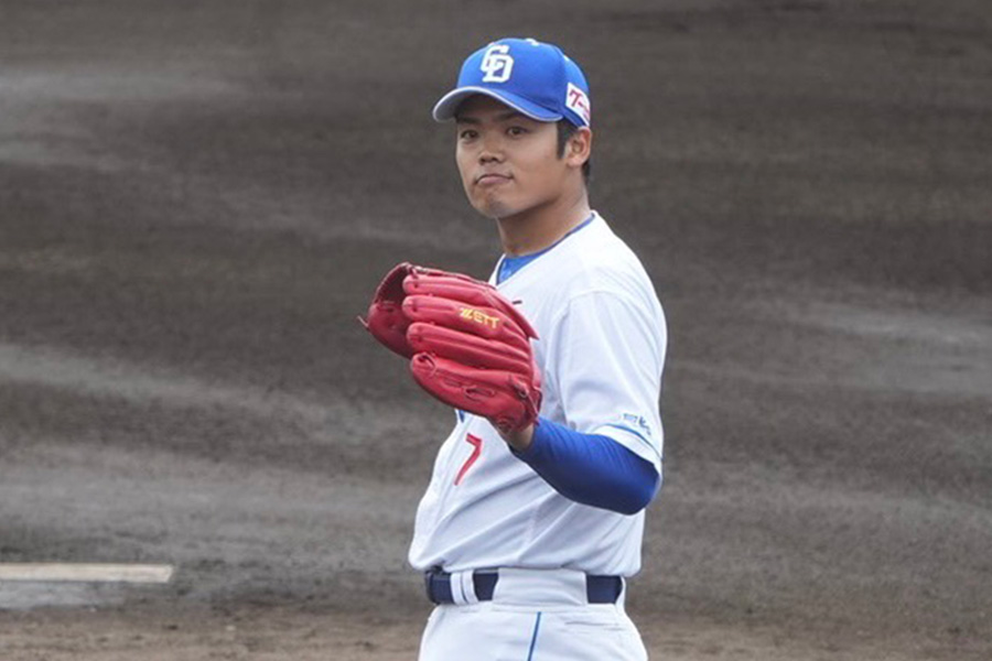 中日・根尾昂【写真：町田利衣】