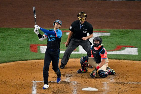 大谷翔平、第3打席登場で大歓声　第2打席で球宴初HR…121m豪快弾でMVPへ猛アピール