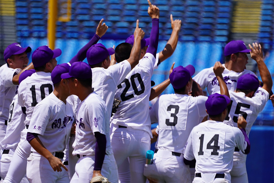 甲子園出場を決めた関東第一ナイン【写真：宮脇広久】