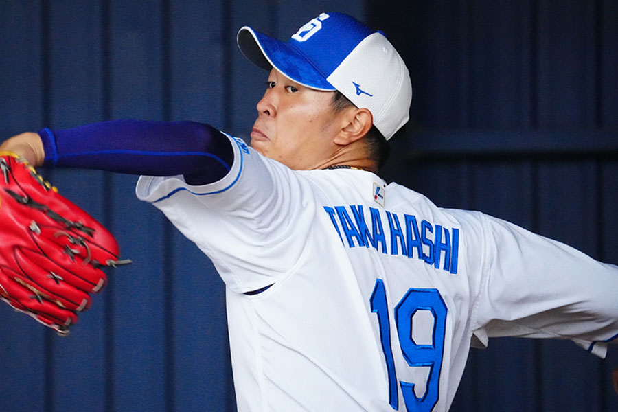 中日・高橋宏斗【写真：荒川祐史】