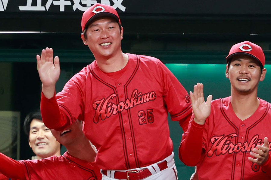 広島・新井貴浩監督【写真：小池義弘】