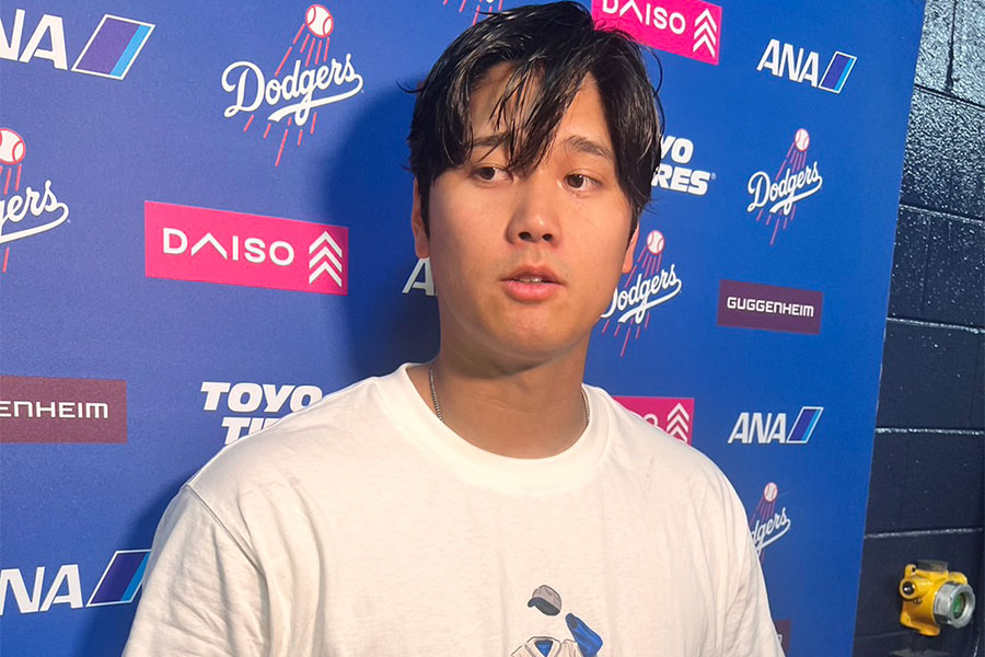 試合後に取材に応じたドジャース・大谷翔平【写真：川村虎大】