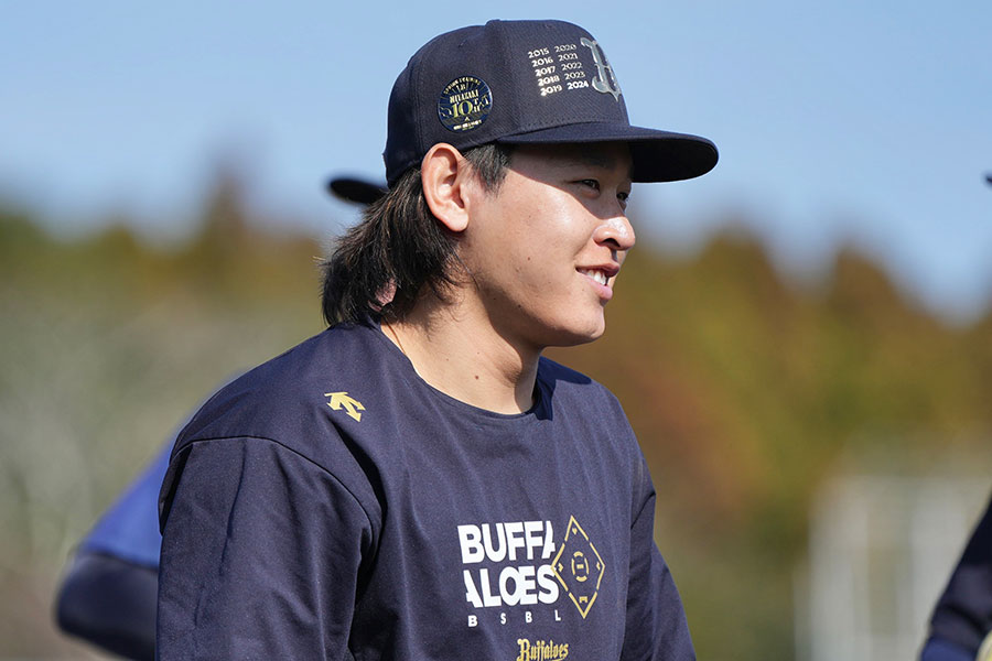 オリックス・宮城大弥【写真：小林靖】