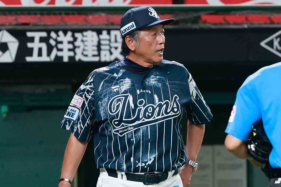 西武・渡辺久信監督代行【写真：小池義弘】