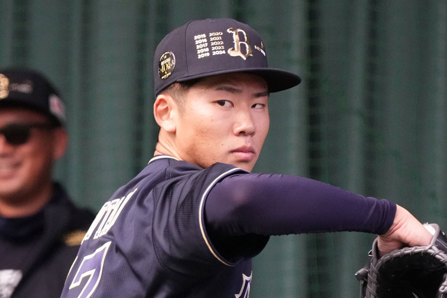 オリックス・曽谷龍平【写真：小林靖】