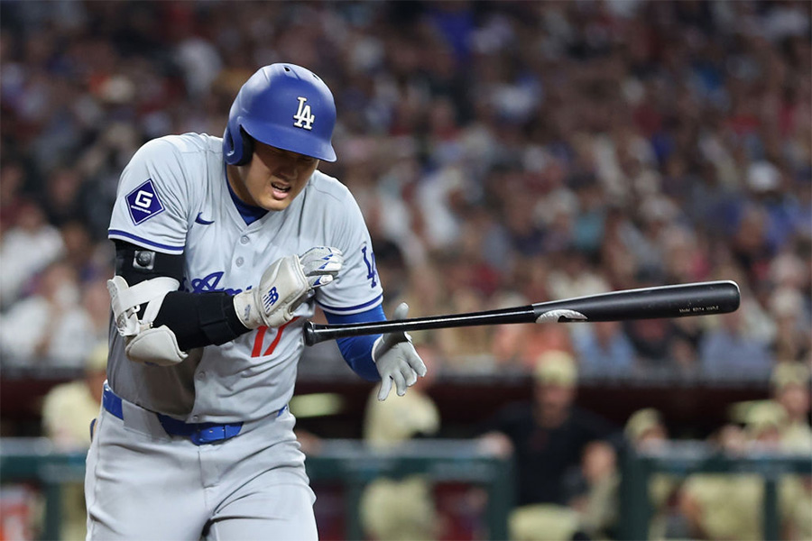 死球を受けたドジャース・大谷翔平【写真：Getty Images】