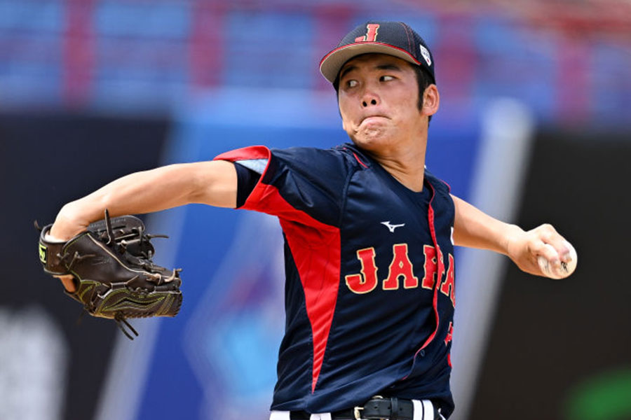 スリランカ戦に登板したU-18代表の鶴岡東・櫻井椿稀【写真：Getty Images】