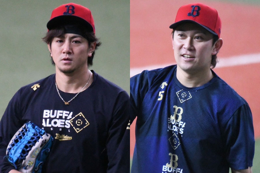 オリックス・小田裕也（左）と西野真弘【写真：北野正樹】