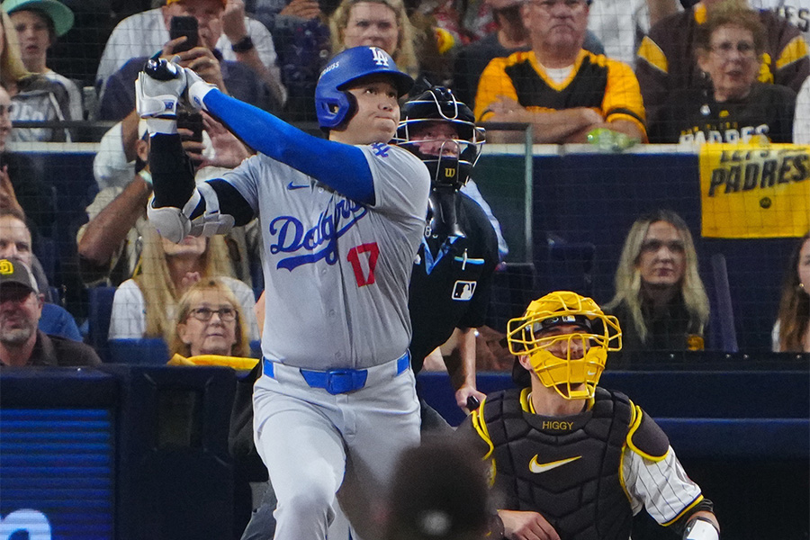 第3打席で中飛に倒れたドジャース・大谷翔平【写真：荒川祐史】