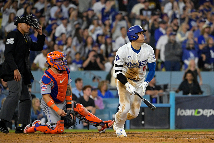 フェンス直撃の安打を放ったドジャース・大谷翔平【写真：ロイター】