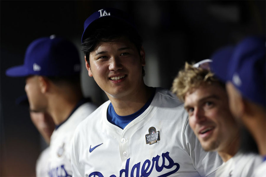 勝利後に笑顔を見せたドジャース・大谷翔平【写真：Getty Images】