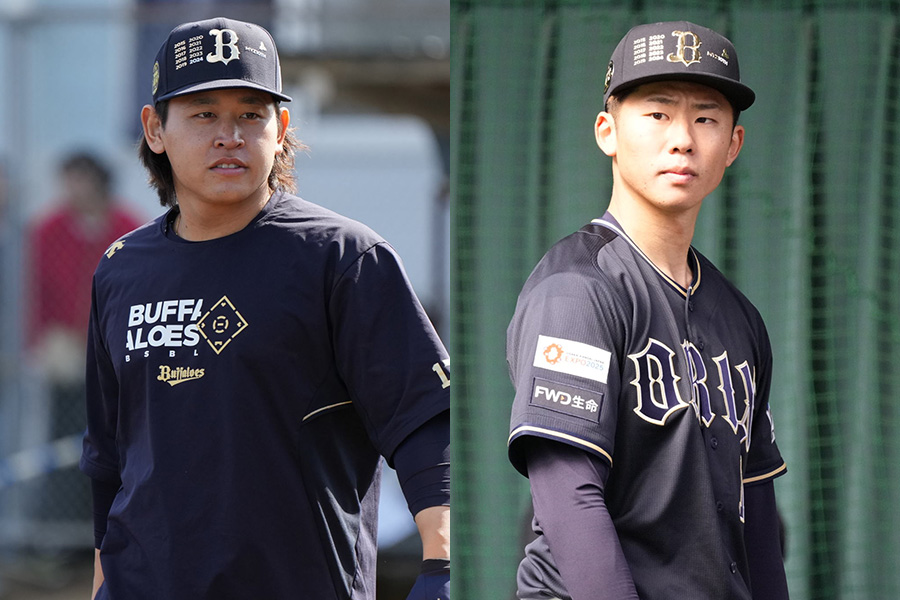 オリックス・宮城大弥（左）と曽谷龍平【写真：小林靖】