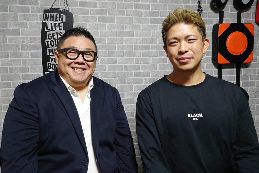 CoreBoxStudioの宮崎彰伸代表（左）と笹野翔大さん【写真：佐々木亨】