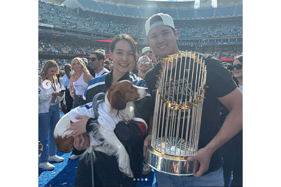 大谷翔平がインスタグラムで公開した、エンリケ・ヘルナンデスが写った写真（スクリーンショット）