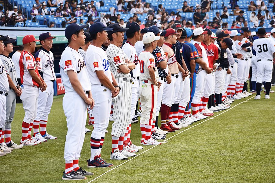 学童野球では各チーム1人以上の有公認資格指導者が大会参加に必須（写真は今年の全日本学童大会）