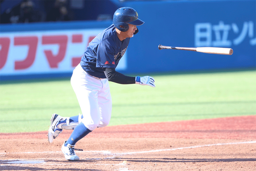 青学大戦に出場した創価大・立石正広【写真：加治屋友輝】