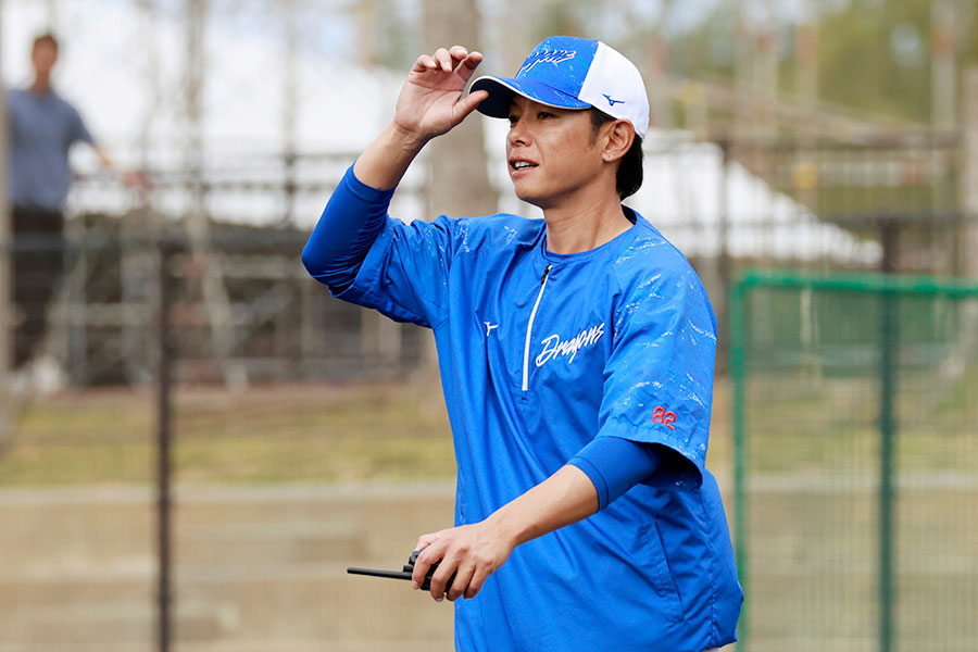 中日・浅尾拓也投手コーチ【写真：小池義弘】