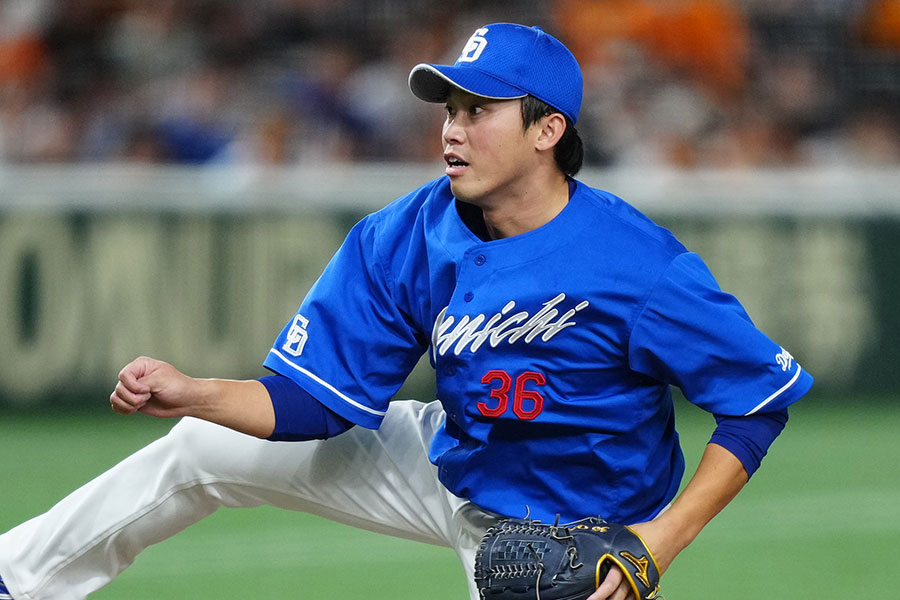 中日選手時代の岡野祐一郎氏【写真：矢口亨】