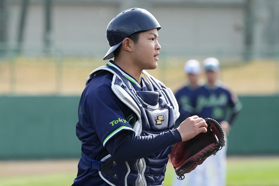 ヤクルト・鈴木叶【写真：小林靖】