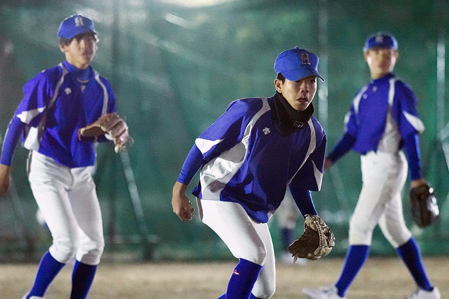 東山クラブの練習の様子【写真：荒川祐史】