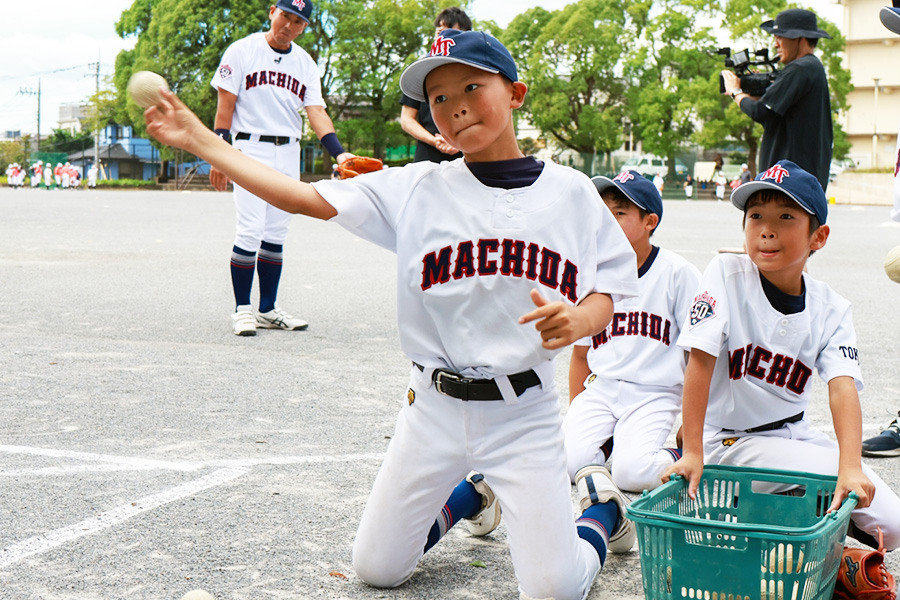 町田玉川学園少年野球クラブの練習の様子【写真：伊藤賢汰】