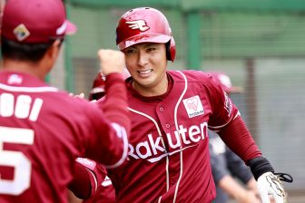 新品未使用品激レア 楽天イーグルス松井裕樹&田中将大コラボユニフォーム サイズM 新品未使用品激レア 楽天イーグルス松井裕樹&田中将大コラボ