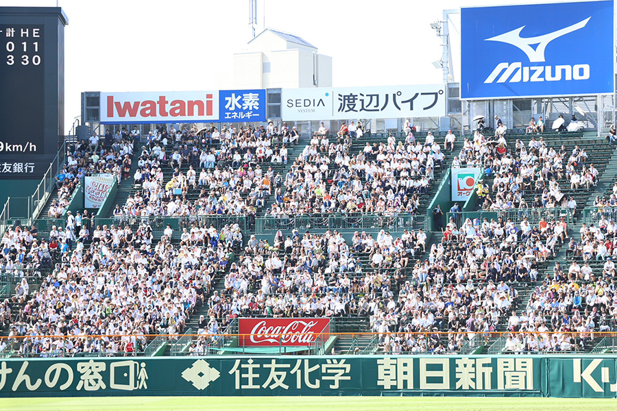 高野連が公式Xで19日の入場券完売を発表した【写真：加治屋友輝】