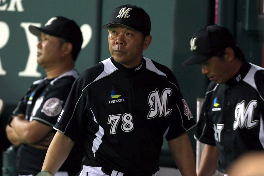 ロッテ監督時代の西村徳文氏【写真提供：産経新聞社】