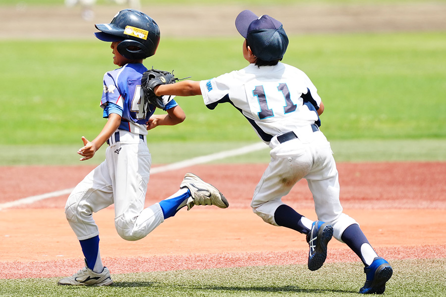 複雑な野球のルールを子どもに教えるコツとは（写真はイメージ）