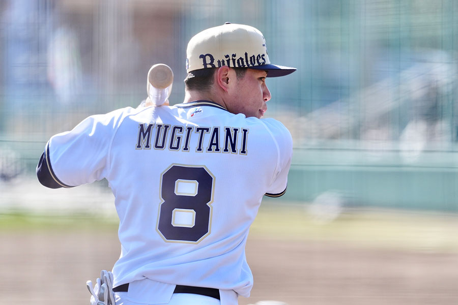 オリックス・麦谷祐介【写真：小林靖】