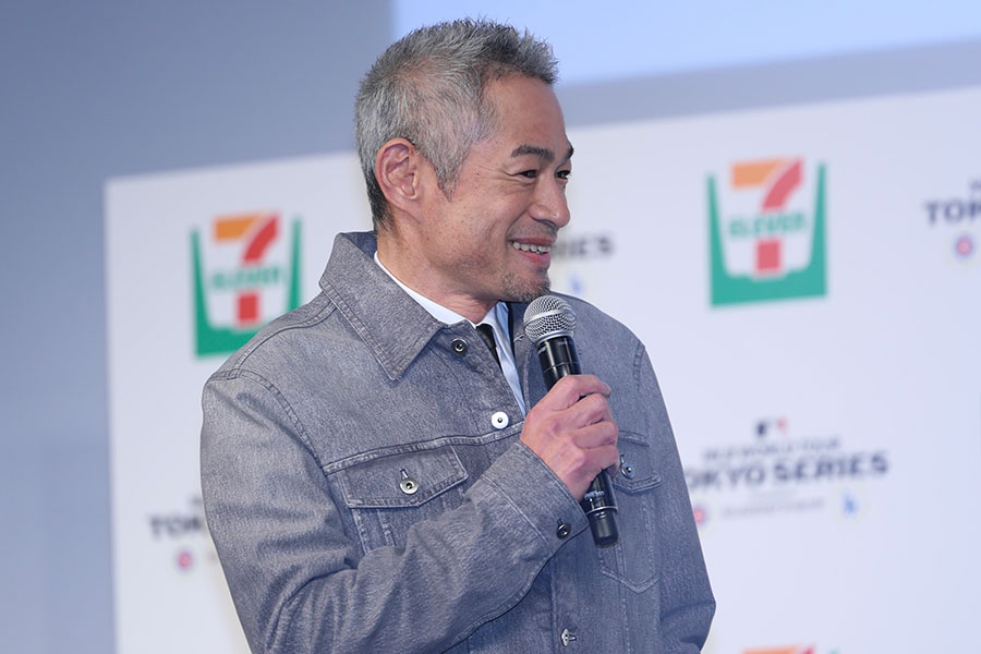 イベントにスペシャルゲストとして登場したイチロー氏【写真：加治屋友輝】