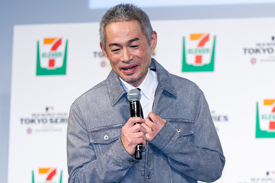 イベントに登場したイチロー氏【写真：加治屋友輝】