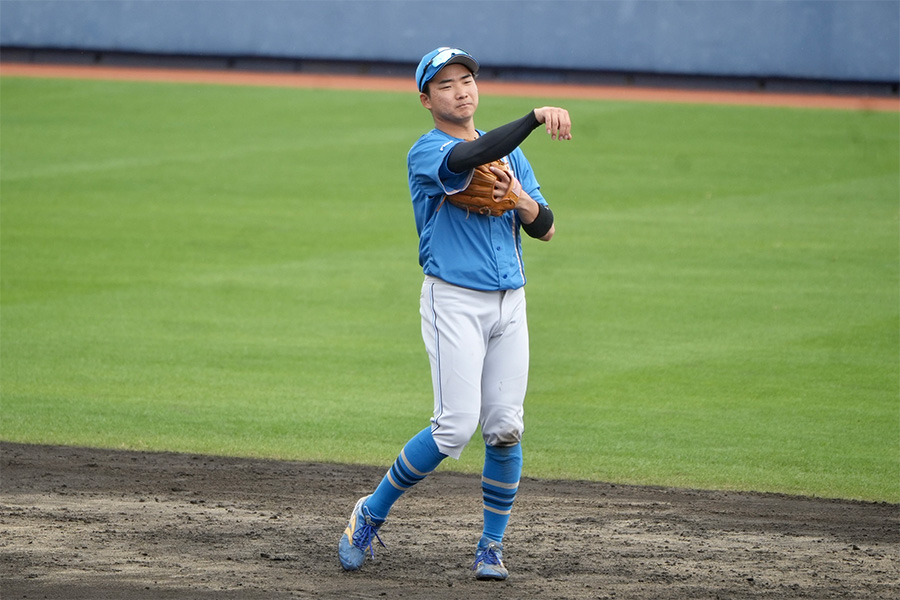 紅白戦に出場した日本ハム・山縣秀【写真：町田利衣】