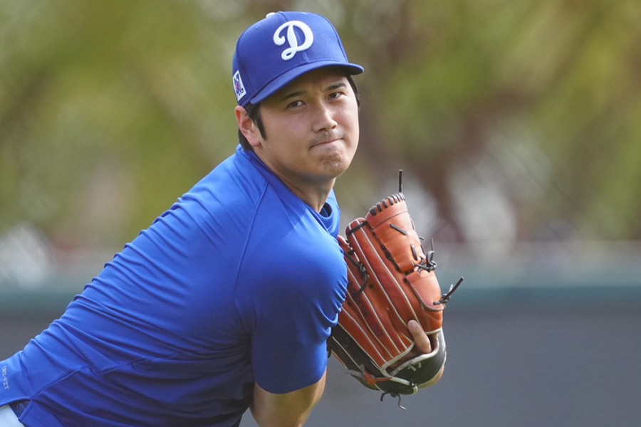 キャンプ地で練習を行うドジャース・大谷翔平【写真：荒川祐史】