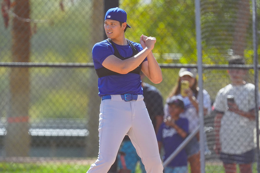 スプリングトレーニングで汗を流すドジャース・大谷翔平【写真：荒川祐史】