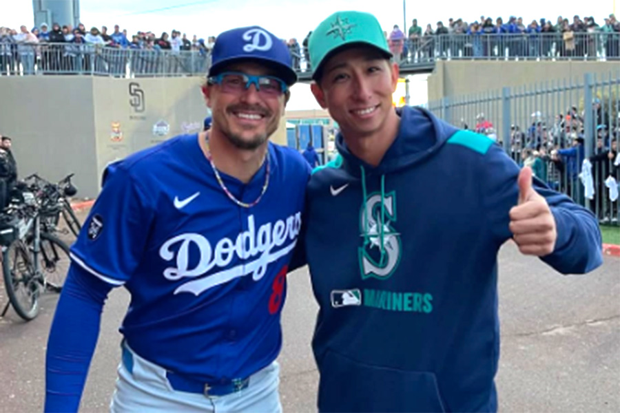 福田秀平氏（右）とドジャースのエンリケ・ヘルナンデス（福田秀平氏のインスタグラムよりスクリーンショット）