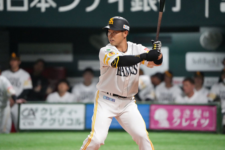 ソフトバンク・近藤健介【写真：冨田成美】