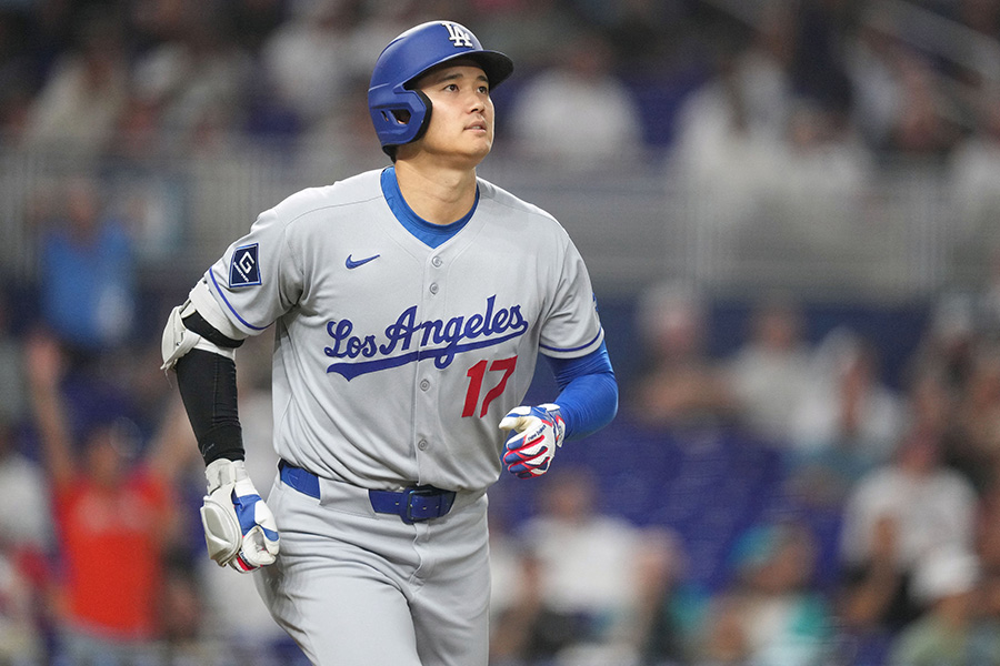 10号ソロを放ったドジャース・大谷翔平【写真：ロイター】