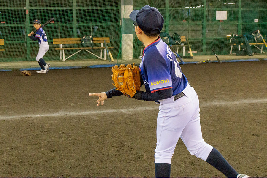 青森・八戸ベースボールクラブの練習の様子【写真：伊藤賢汰】