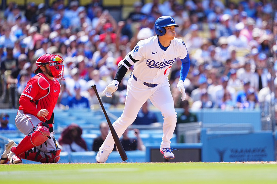エンゼルス戦で3安打したドジャース・大谷翔平【写真：荒川祐史】