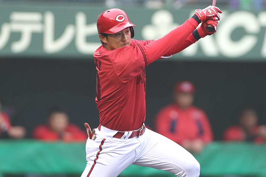 広島・佐々木泰【写真提供:産経新聞社】