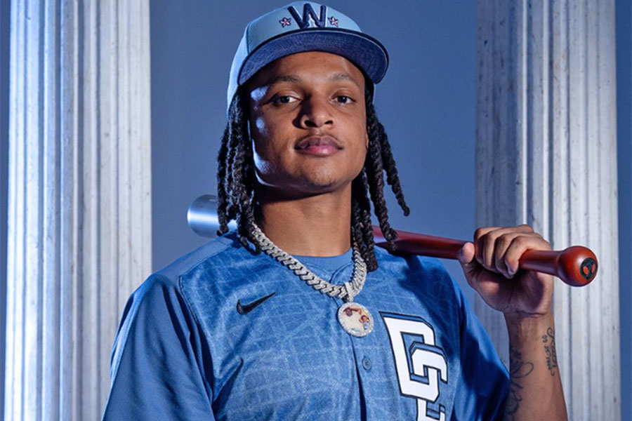 シティコネクトユニホームを着用するCJ・エイブラムス（写真はスクリーンショット）