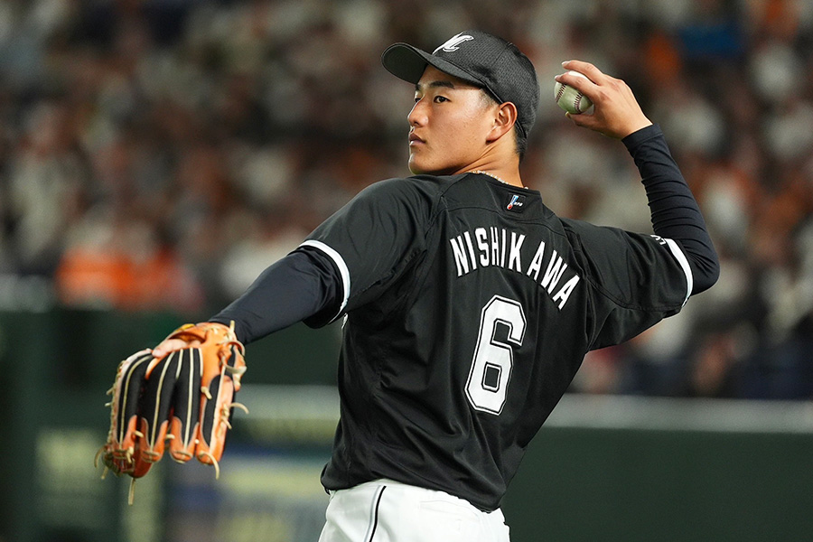 ロッテ・西川史礁【写真：小林靖】