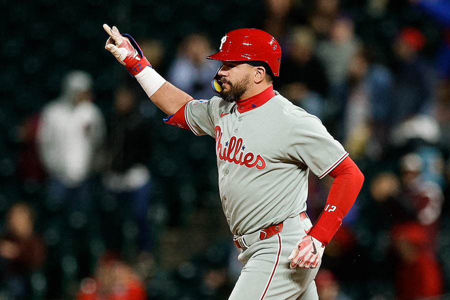 17号ソロを放ったフィリーズのカイル・シュワーバー【写真：ロイター】